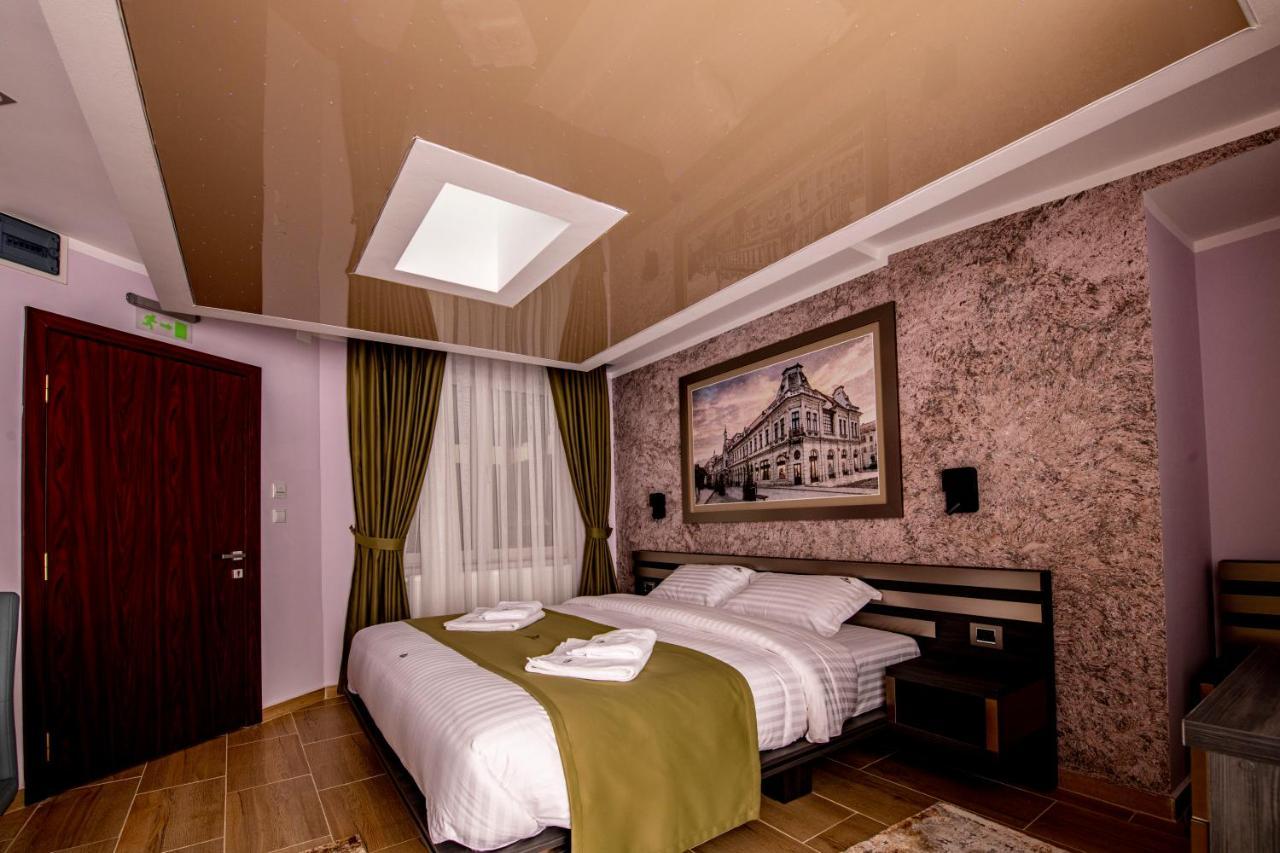 Hotel Novotheos 拉迪亚 外观 照片